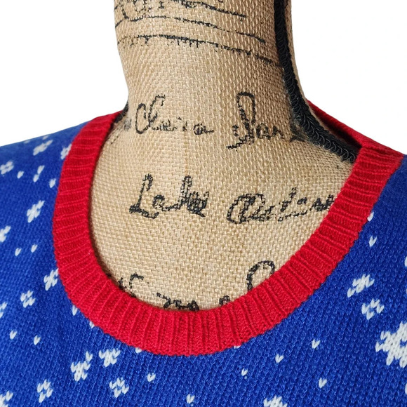 Jolly Sweaters Funny Light Up Ugly Christmas Sweater Snowman Attacks Snowman Lg - Picture 5 of 11